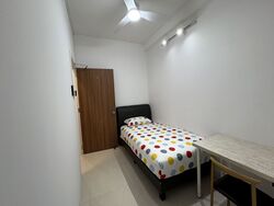 Sennett Estate (D13), Terrace #571406081
